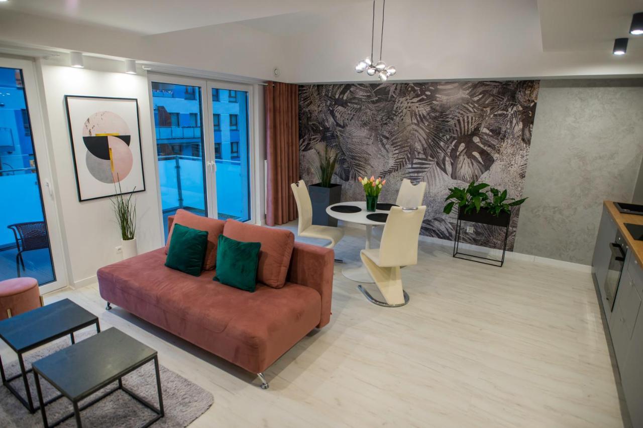 Nowoczesny Apartament Na Warmii I Mazurach Z Garazem Biskupiec  Esterno foto
