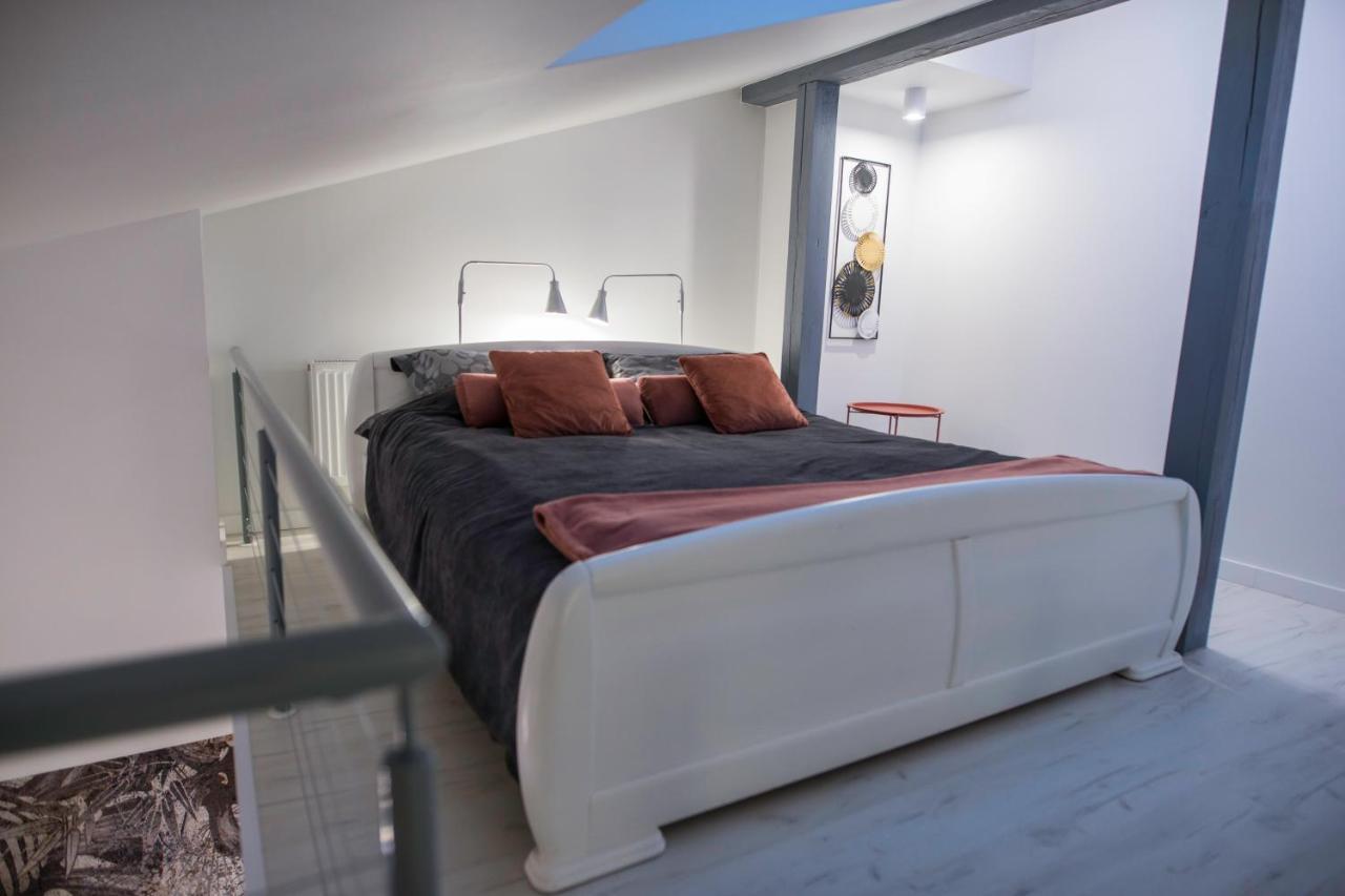 Nowoczesny Apartament Na Warmii I Mazurach Z Garazem Biskupiec  Esterno foto