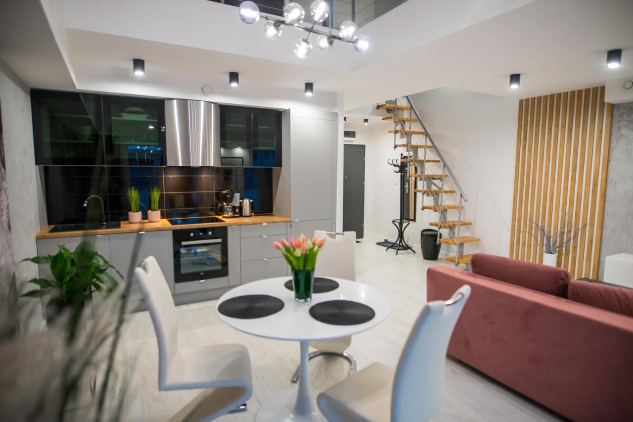 Nowoczesny Apartament Na Warmii I Mazurach Z Garazem Biskupiec  Esterno foto